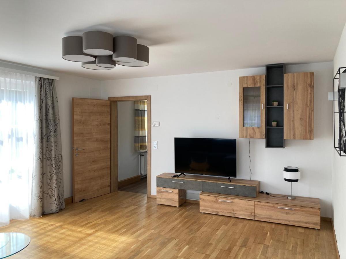 Apartementhaus Schoendorfer Strobl Exterior foto